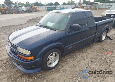 2003 Chevrolet S-10 Ls из США, поврежденный, VIN 1GCCS19XX38140205